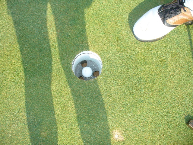 2007/09(Sept)/02(Pinehurst-Rossie-Camera)/640x480_2006-09-27 16-17-55.JPG